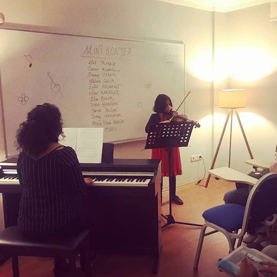 MİNİ KONSERLERİMİZ