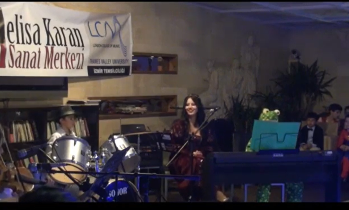 KOSTÜMLÜ KONSER (2014)